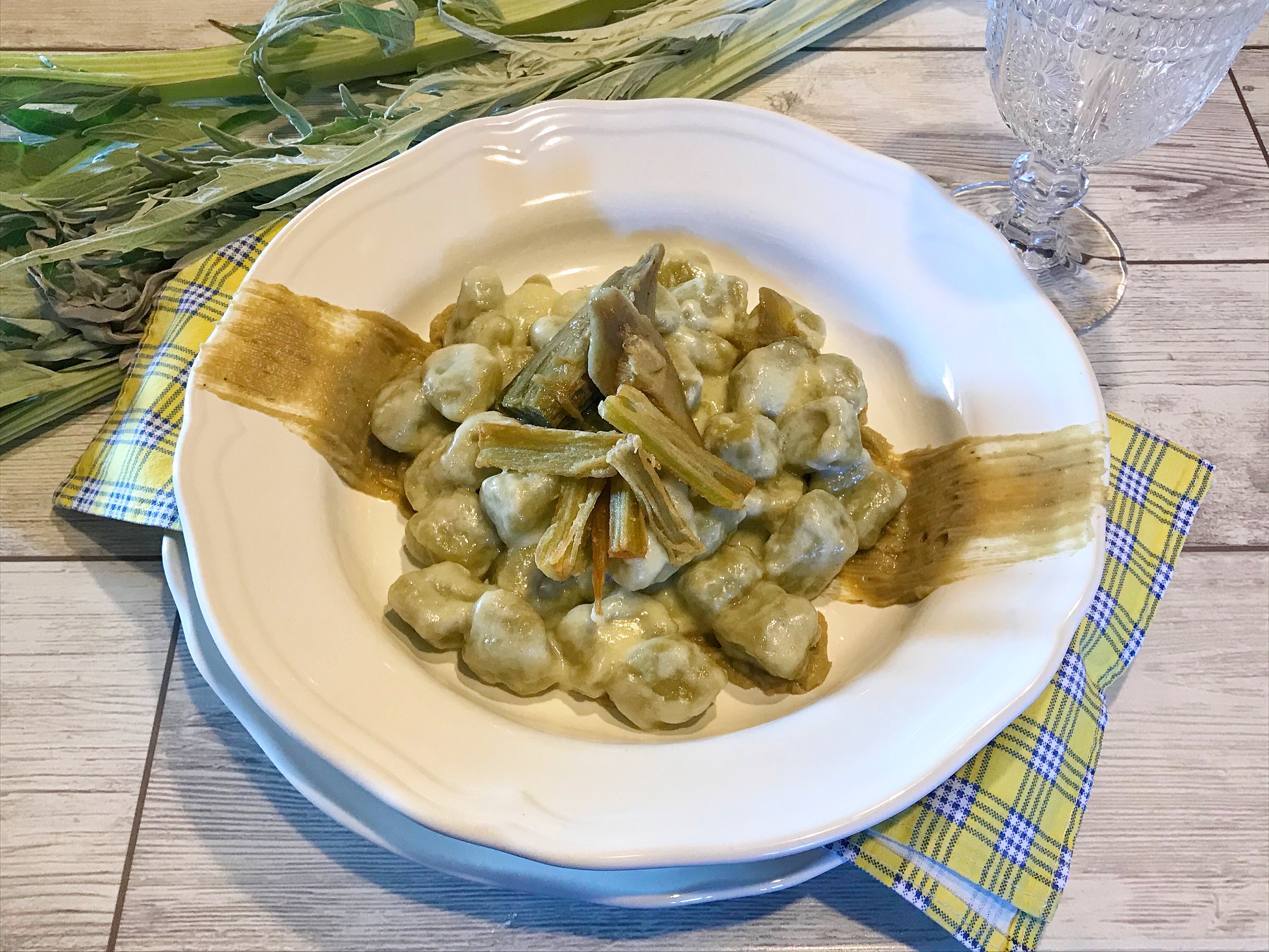 Gnocchi di Cardi con Carciofi e Brie.